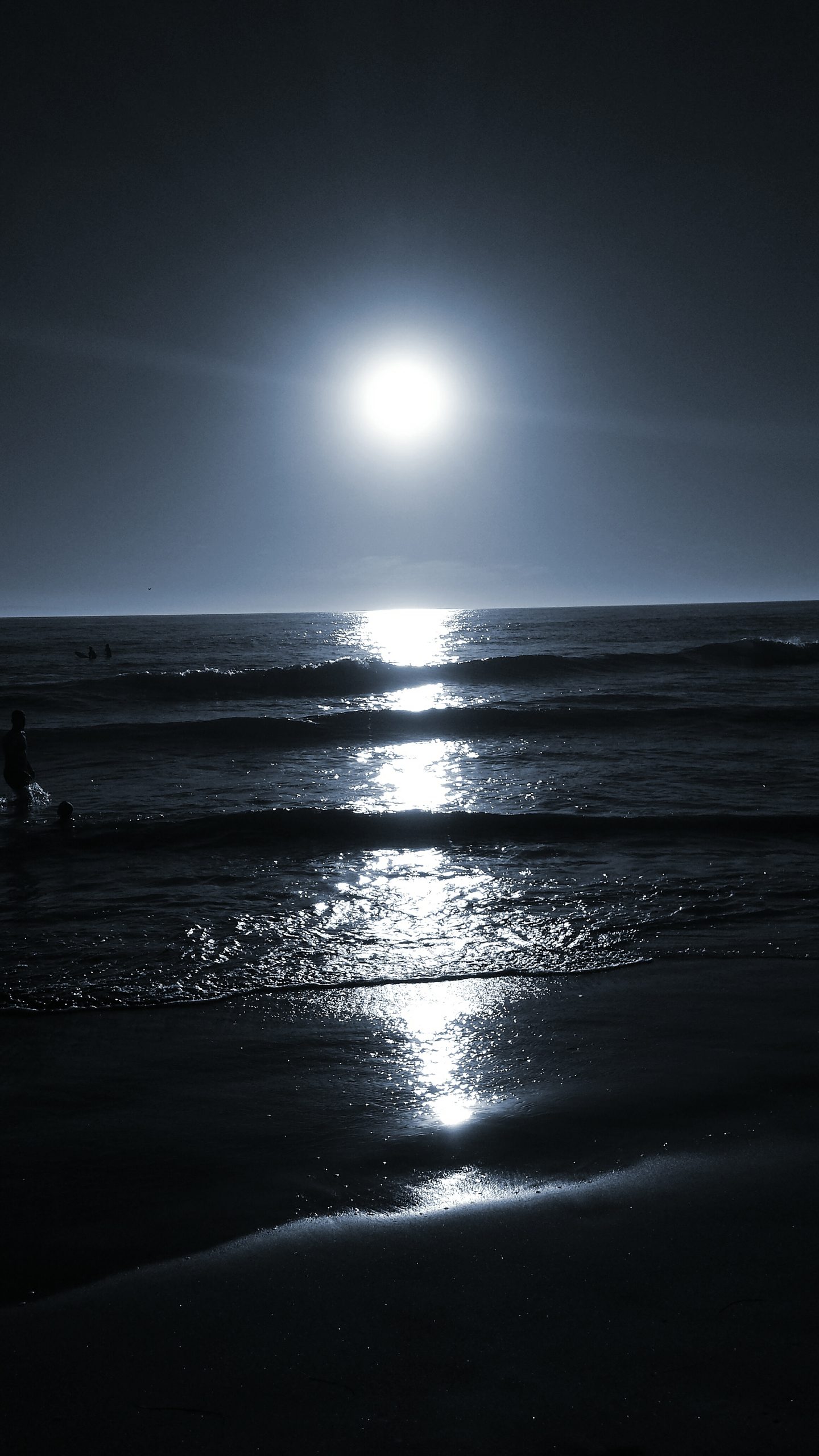 scenic-view-sea-against-sky